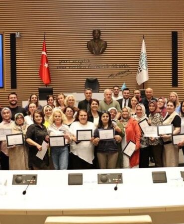 Nilufer8217de-hijyen-egitimiyle-kadin-gucu-sertifikalandi-featured