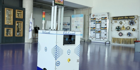 Ogrencilerin-gelistirdigi-otonom-robot-idarecilere-olumsuz-durumlari-iletiyor-featured