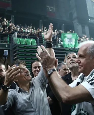 Panathinaikos8217ta-Obradovic-icin-imza-toreni-duzenlendi-featured