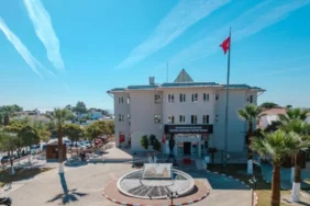SON-DAKIKA8230-Seferihisar-Belediyesi8217ne-rusvet-operasyonu-featured