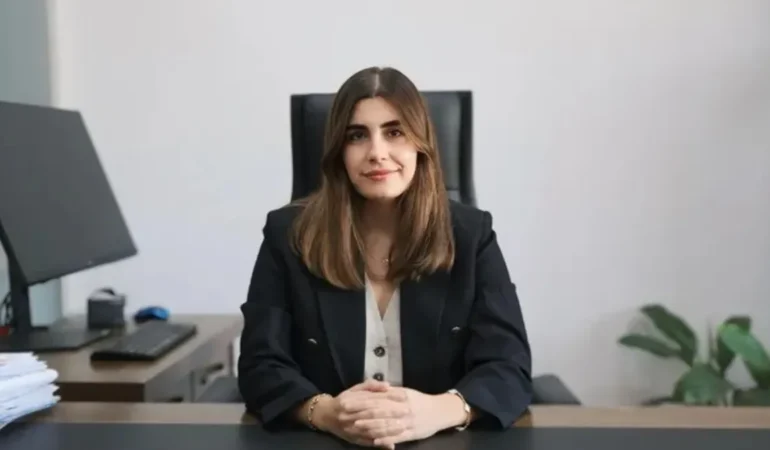 Seferihisar-Belediyesi-operasyonunda-yeni-gelisme-Esin-Uysal-tutuklandi-featured