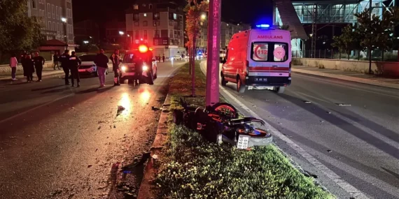 Sivas’ta motosiklet kazasında 2 ağır yaralı