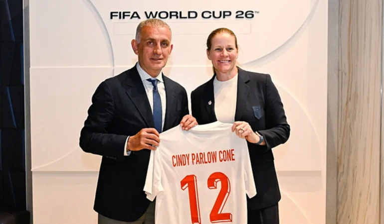 Turkiye-ve-ABD-Futbol-Federasyonu-baskanlari-bulustu-featured
