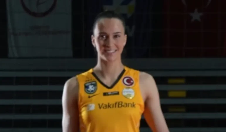 VakifBank-Kanadali-orta-oyuncu-Emily-Maglio8217yu-kadrosuna-katti-featured