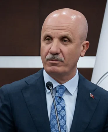 YOK-Baskani-Ozvar-Gazze-yuksekogretiminin-yeniden-insesinde-omuz-omuza-featured