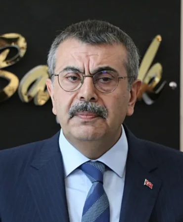 Yusuf-Tekin-Derslik-basina-dusen-ogrenci-sayisi-azaldi-featured
