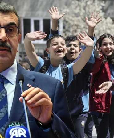 Ara tatil kalkıyor mu? Bakan Tekin son kararı açıkladı