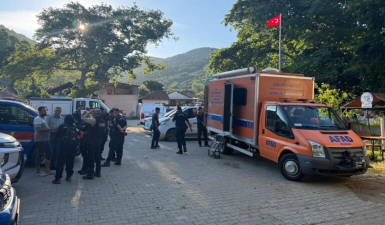 72 saattir kayıp olarak aranan adam evinde bulundu