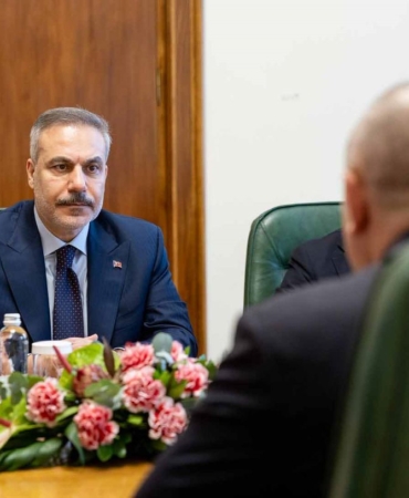 Hakan Fidan Sofya'da Radev ile Görüştü