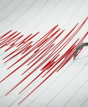 Filipinler'de 7,8 şiddetinde deprem: Can kaybı 32'ye yükseldi