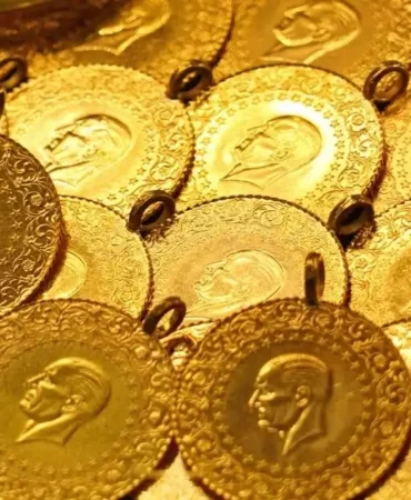 Altında yön aşağı döndü: Gram ve çeyrek geriledi