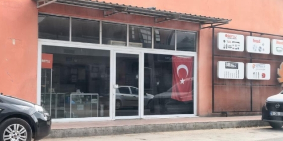 İnegöl’de Gece Yarısı İşyerine Silahlı Saldırı