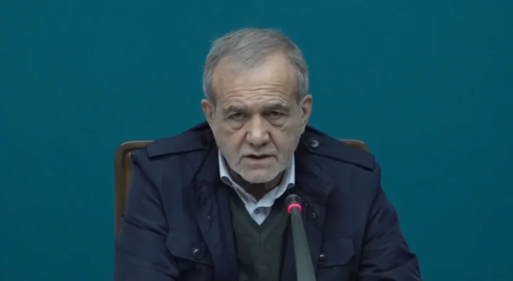 İran Cumhurbaşkanı Pezeşkiyan: Ne sahayı ne de müzakere masasını terk ettik