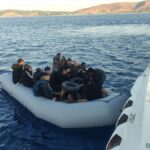 İzmir'de 65 Düzensiz Göçmen Yakalandı