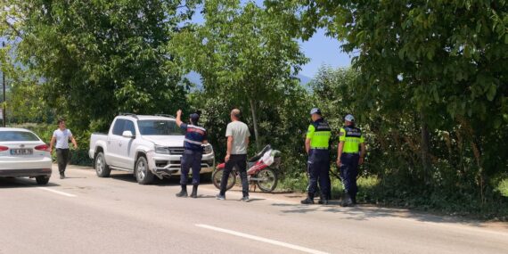 İnegöl'de Motosiklet Kazası: Sürücü Ağır Yaralandı