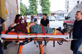 Kiraz Toplarken Düşen Kadın Yaralandı