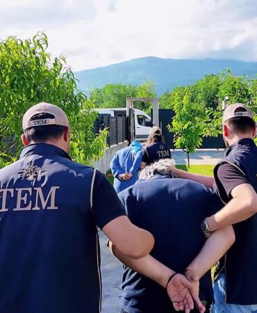 Kocaeli'de FETÖ Operasyonu: 15 Gözaltı