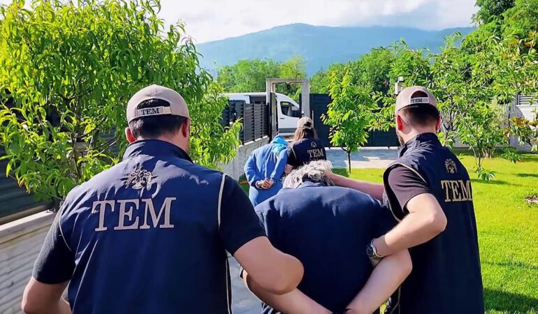 Kocaeli'de FETÖ Operasyonu: 15 Gözaltı