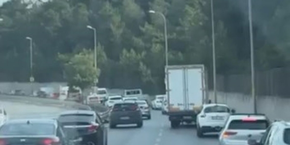 Ambulansa Fermuar Yöntemiyle Yol Verildi