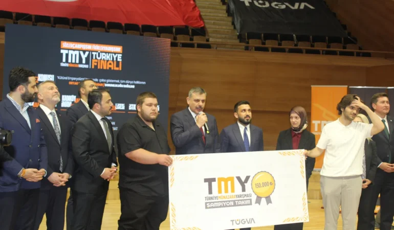Türkiye’nin en büyük münazara organizasyonu Ankara’da final yaptı