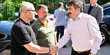 Yıldırım Belediye Başkanı Oktay Yılmaz, muhtarlarla bir araya geldi