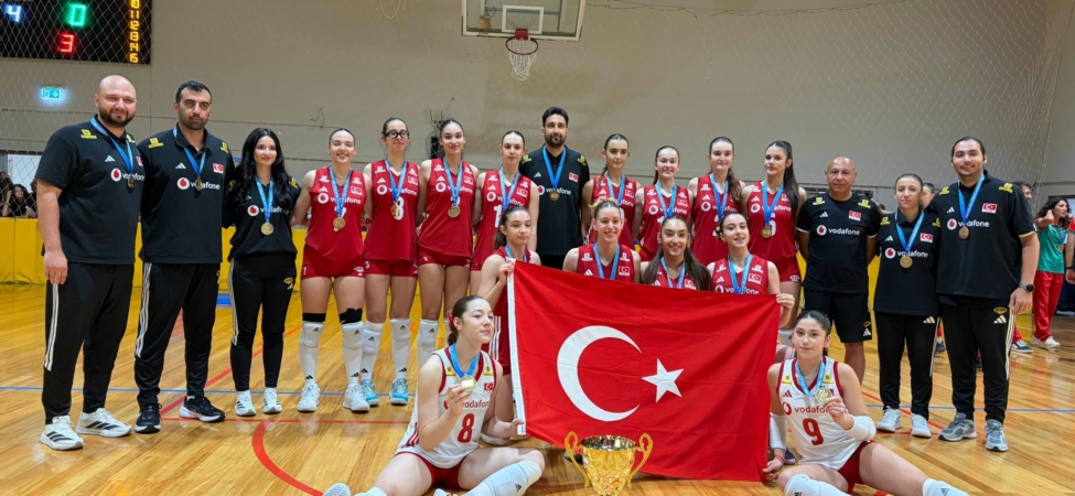 16 Yaş Altı Kadın Milli Takımı namağlup Balkan Şampiyonu