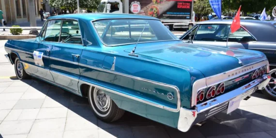 1956-1975 arası klasik otomobiller Çorum’da büyük ilgi gördü