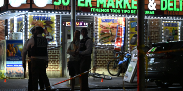 ABD8217de-supermarket-saldirisi-1-cocuk-oldu-2-kisi-yaralandi-featured