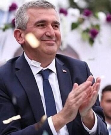 Akcakoca-Belediye-Baskani-Tahliye-Sonrasi-Yeniden-Tutuklandi-featured