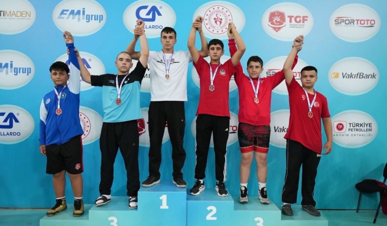 Ankara8217da-Yildirim-Belediyespor-Gureste-Firtina-Estirdi-featured