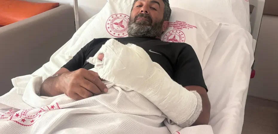 Ayı saldırısında yaralandı; kürek sayesinde kurtuldu