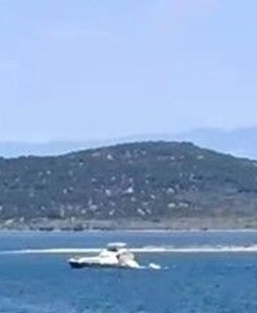 Ayvalik8217ta-denizde-kaybolan-gencin-arama-calismalari-devam-ediyor-featured