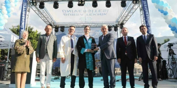 BTÜ’de 2025-2026 Mezuniyet Töreninde Gurur Dolu Anlar