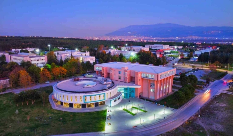 BUU-UNIRANKS8217ta-Turkiye8217nin-en-iyi-18.-universitesi-oldu-featured