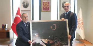 Bakan-Ersoy-15-Temmuz-Dernegi-Heyetini-Agirladi-featured