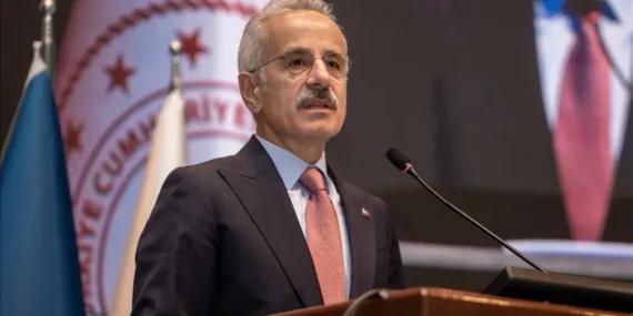 Bakan Uraloğlu: 40 yıllık sızma 15 Temmuz gecesinde bozguna uğratıldı