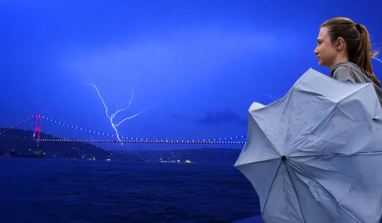 Balkanlardan-Gelen-Serin-Hava-Istanbula-4-Gunluk-Kis-Getiriyor-featured