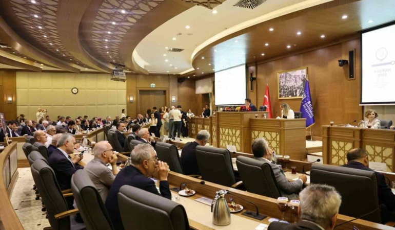 Baskan-Ozdemir-Kati-Atik-Tesisi-Karari-Yeniden-Gozden-Alinmali-featured