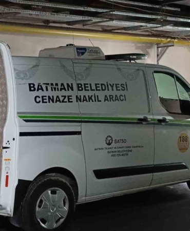 Batman8217ta-gece-kaza-18-yasindaki-motosiklet-surucusu-hayatini-kaybetti-featured
