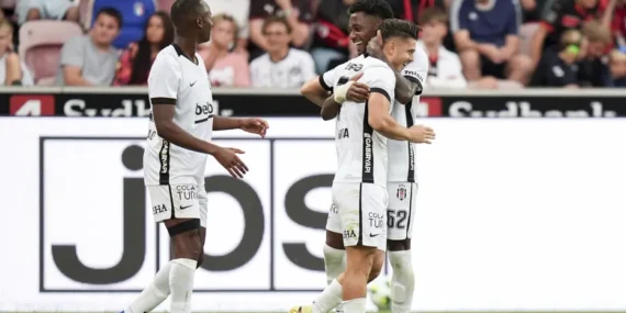 Besiktas-Danimarka8217da-da-galip-geldi-ve-3.-eleme-turuna-yukseldi-featured