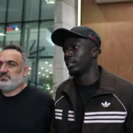 Besiktas8217in-yeni-transferi-Kassoum-Ouattara-Istanbul8217da-karsilama-ani-featured