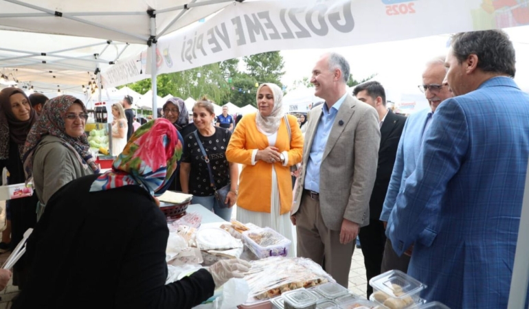 Besinci-Hanimeli-Alisveris-Senligi-Basliyor-featured