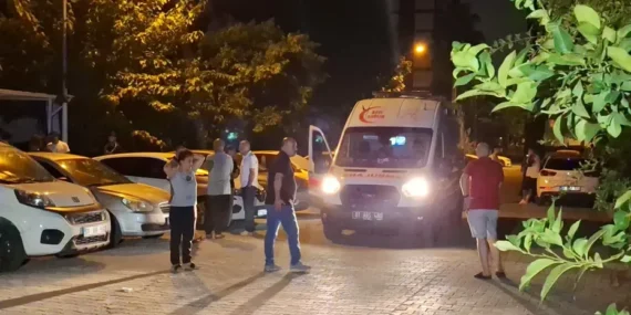 Boşanmak isteyen eşini uykuda katleden koca yakalandı