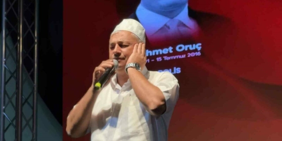 Bursa’da 15 Temmuz etkinliği Uğur Işılak konseriyle tamamlandı