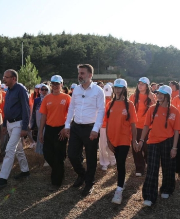 Bursa8217da-Genclik-Kampi-Basladi-Doga-ve-Egitim-Birlikte-featured