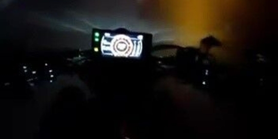 Bursa’da korkutan sollama kazası: Motosikletteki iki kişi yola savruldu