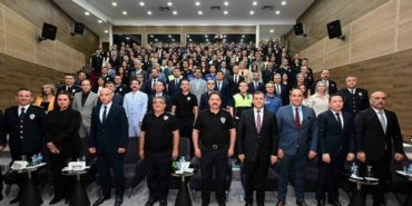 Bursada-105-polis-rutbe-terfi-toreniyle-yeni-rutbelerini-aldi-featured