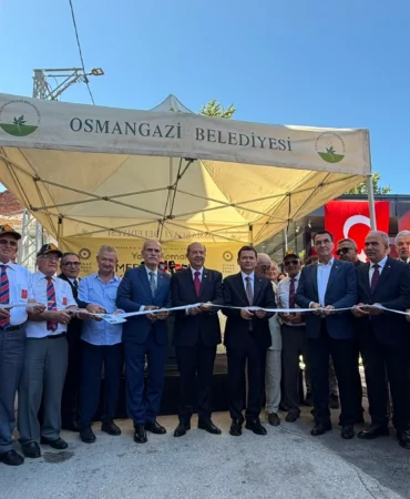 Bursada-Yasar-Kemal-Icin-Anlamli-Acilis-Tatardan-Onemli-Mesaj-featured