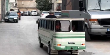 Bursada-minyatur-otobuse-gozu-gibi-bakiyor-featured