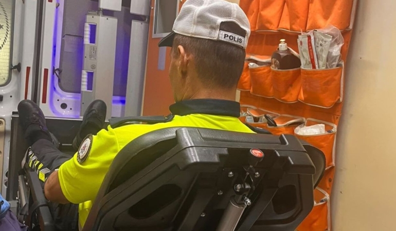 Bursada-motosikletli-surucu-polise-carpti-ve-yaralandi-featured